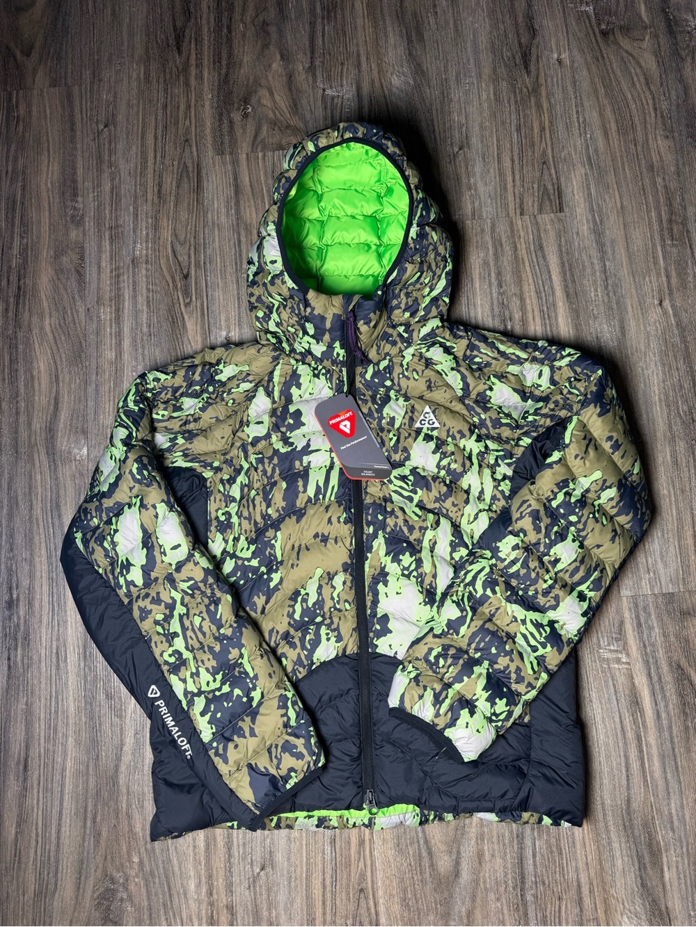 Nike ACG Men's Camo Puffer Jacket - Green/Black